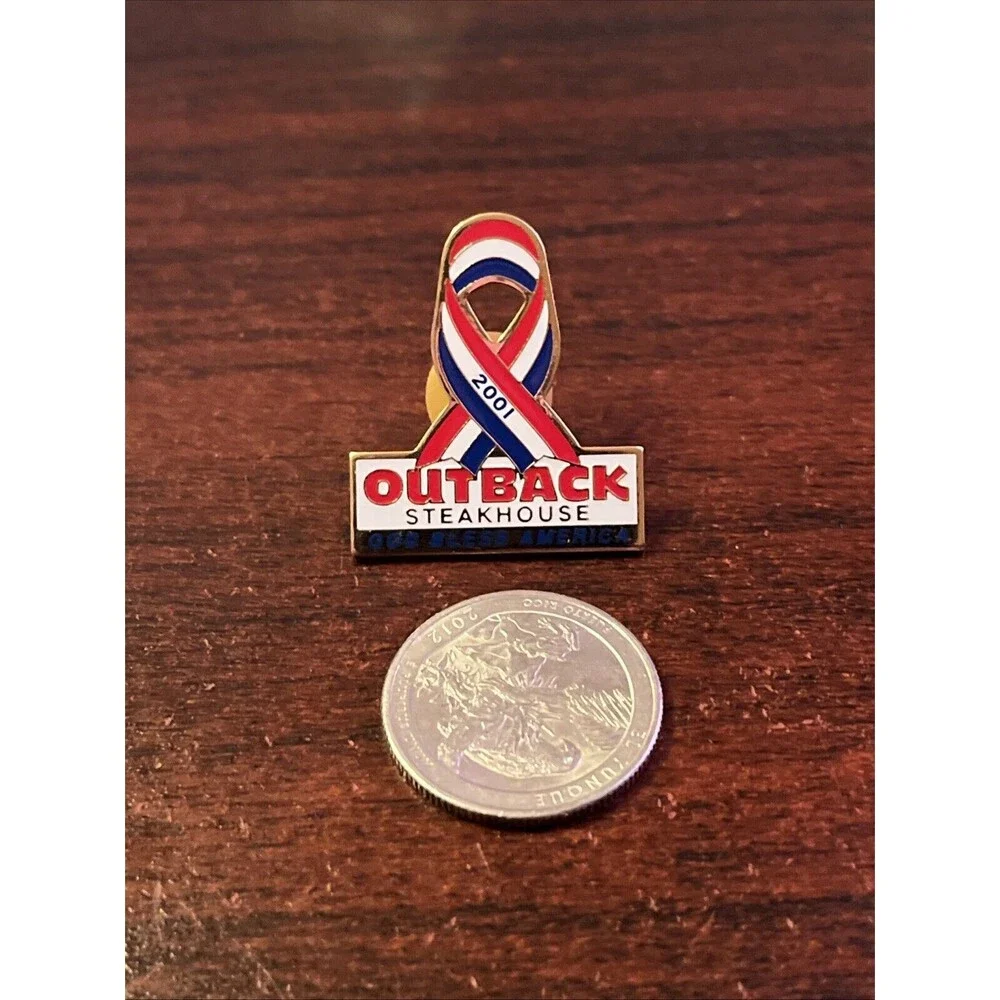 Outback‎ Steakhouse 2001 God Bless America Ribbon Lapel Hat Pin